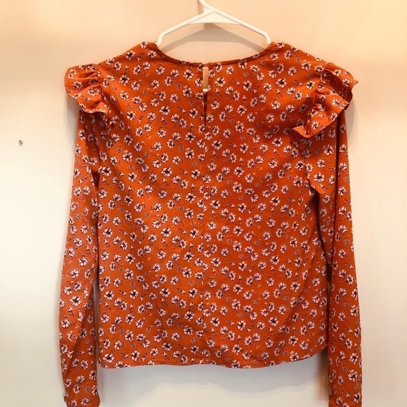 2$/15 Forever 21 - Floral Blouse - Picture 6 of 6